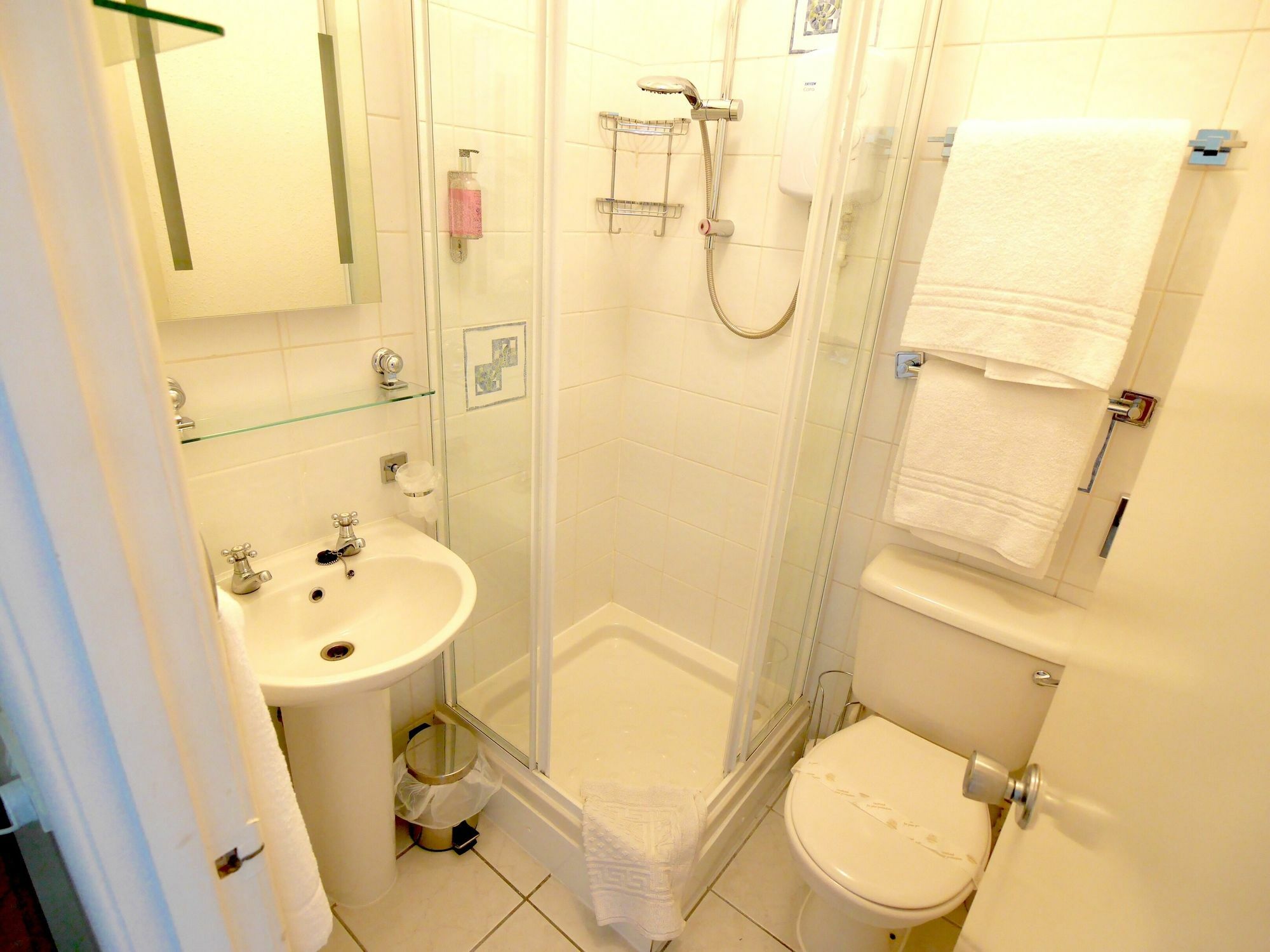 Stour Lodge Guest House クライストチャーチ エクステリア 写真