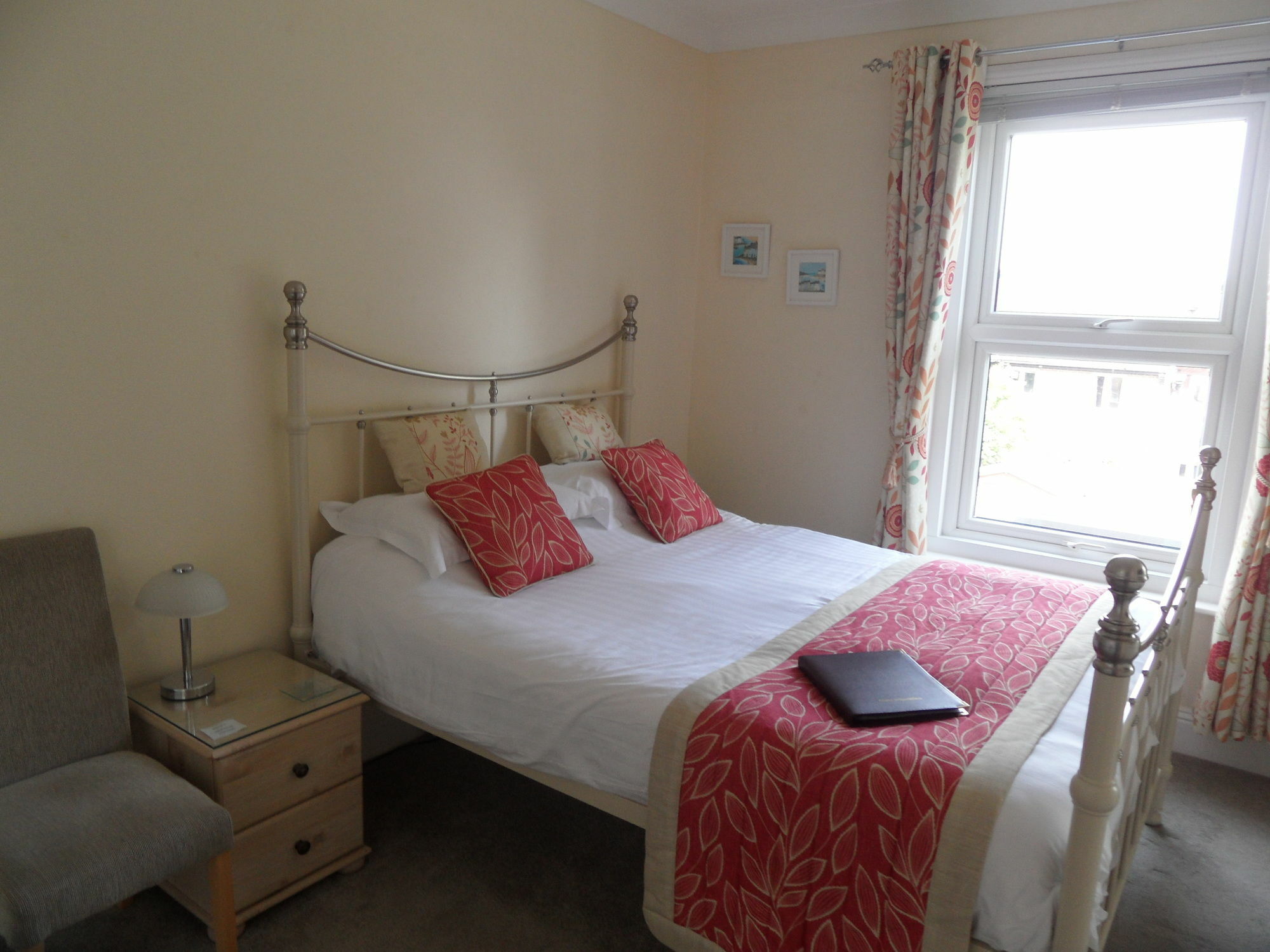 Stour Lodge Guest House クライストチャーチ エクステリア 写真
